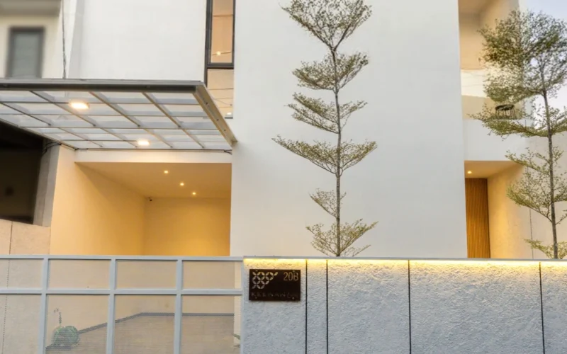 2025Jun0808keenan-living-jakal