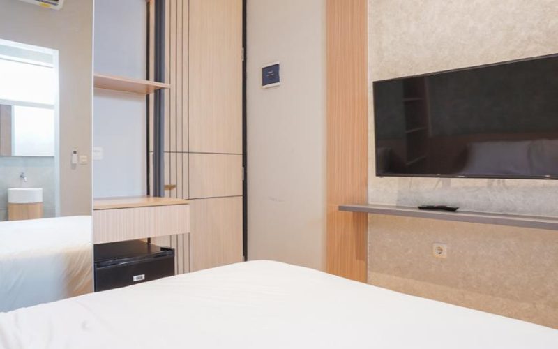 2025Jun0808photo_6210546599080346565_y